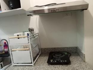 R&D Staycation and Condotel Near Airport Apartment in Paranaque