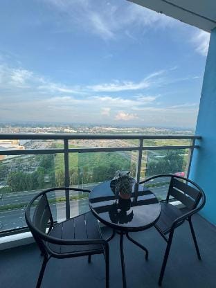 Le Noir By Le Monaco Apartment in Calabarzon