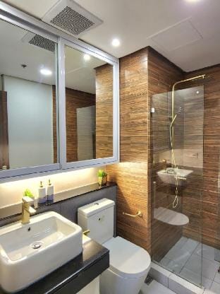 Manila Bay Suite near PICC Roxas Blvd. Vacation rental in Pasay