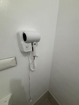 Cozy Crib Mandaluyong w/ Wi-Fi/Pool/Gym/Netflix Apartment in Mandaluyong