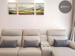 RNF 3 Bedrooms Central Comfort Netflix By STAY Vacation rental in Johor Bahru