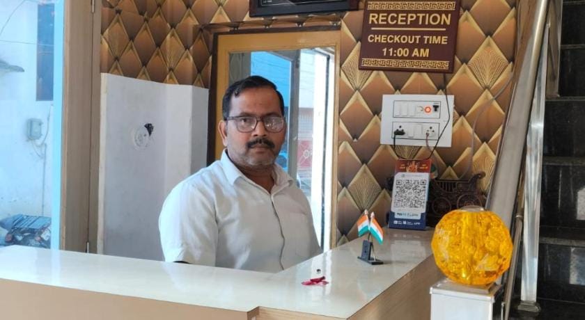 Rudra Guest House Hotel in Varanasi