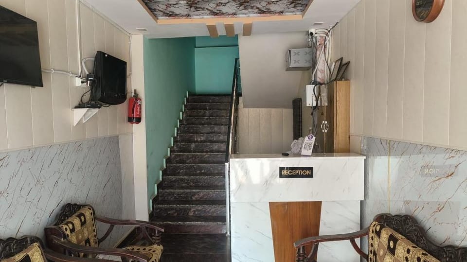 Tridev PG Residency Hotel in Varanasi
