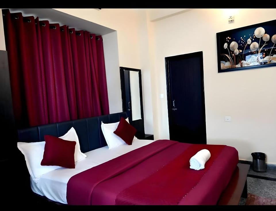 PLAY Hotel V3 Rishikesh Hotel in Rishikesh