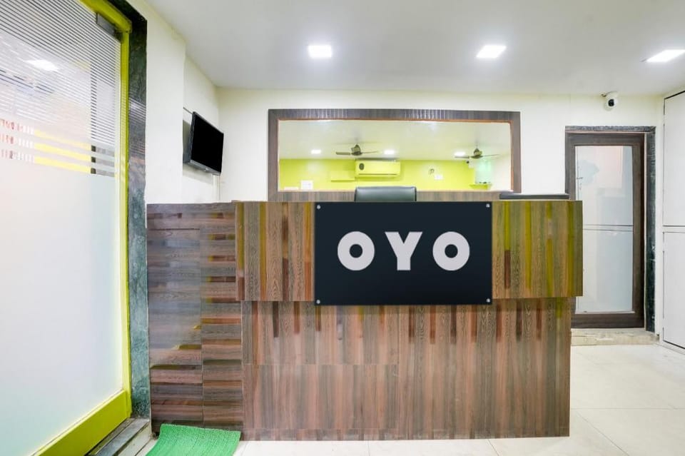 Hotel O Om Sai Palace Hotel in Mumbai