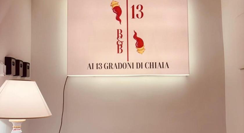 Ai 13 Gradoni di Chiaia Bed and Breakfast in Naples