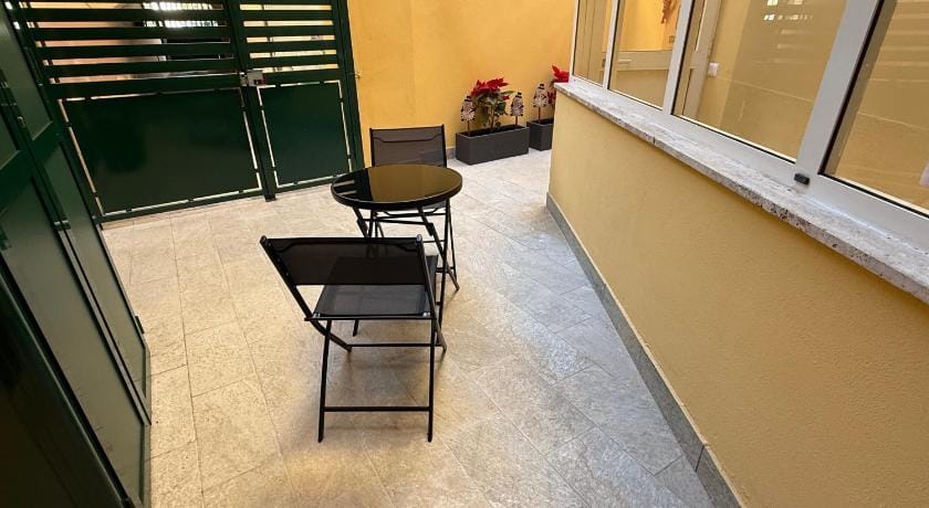 Stay In Naples - Arenaccia 211 Rooms and Suite Bed and Breakfast in Naples