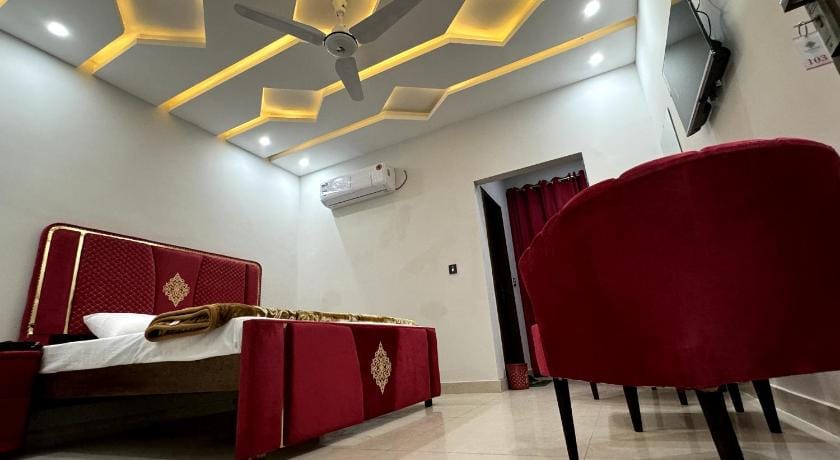 Lavish Guest Line Bed and Breakfast in Islamabad