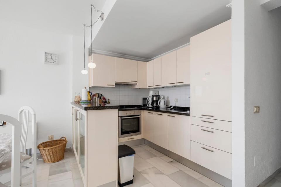 Sunny flat with pool by Costarentals - Ref 96 Apartment in Sitio de Calahonda