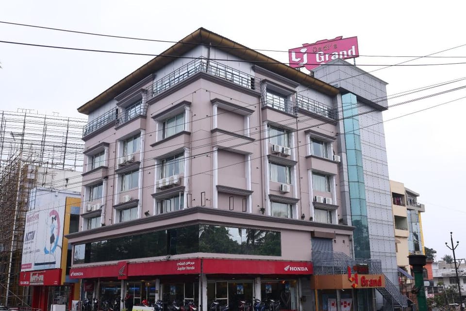 LJ Grand Hotel in Visakhapatnam
