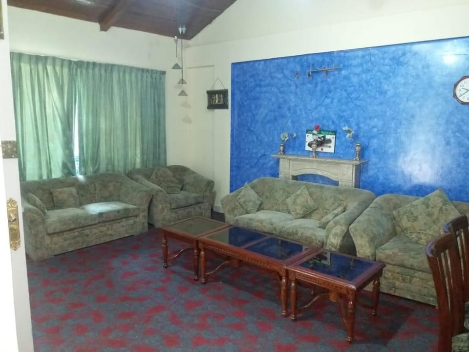 Home Land Resort Hotel in Punjab