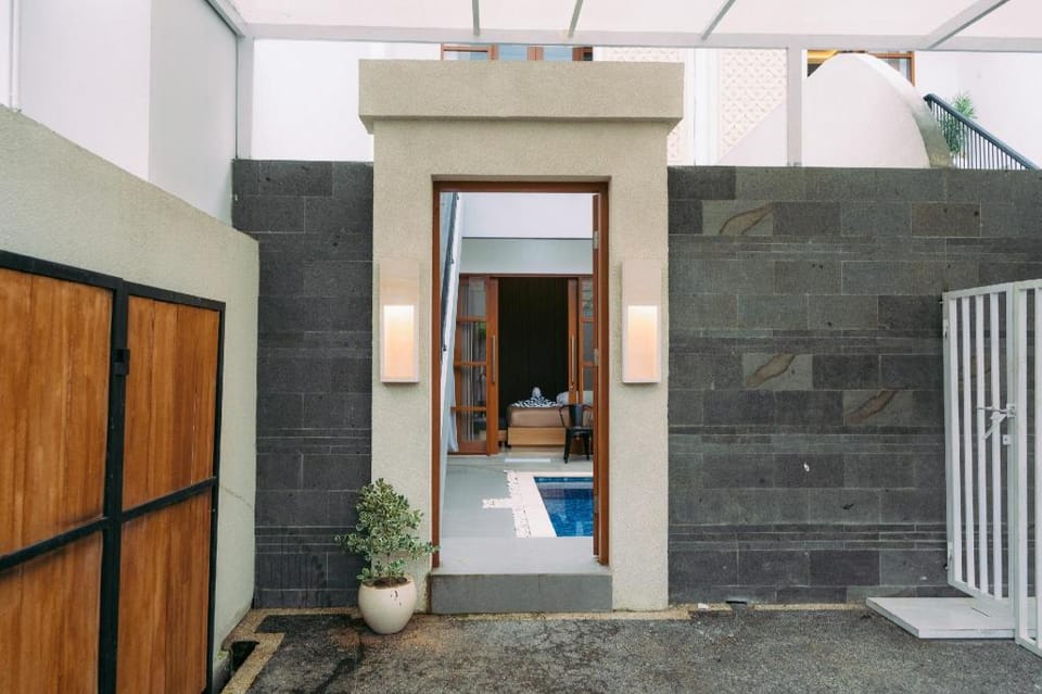 The Lavana Nakula Villa Kuta Sunset Villa in Kuta