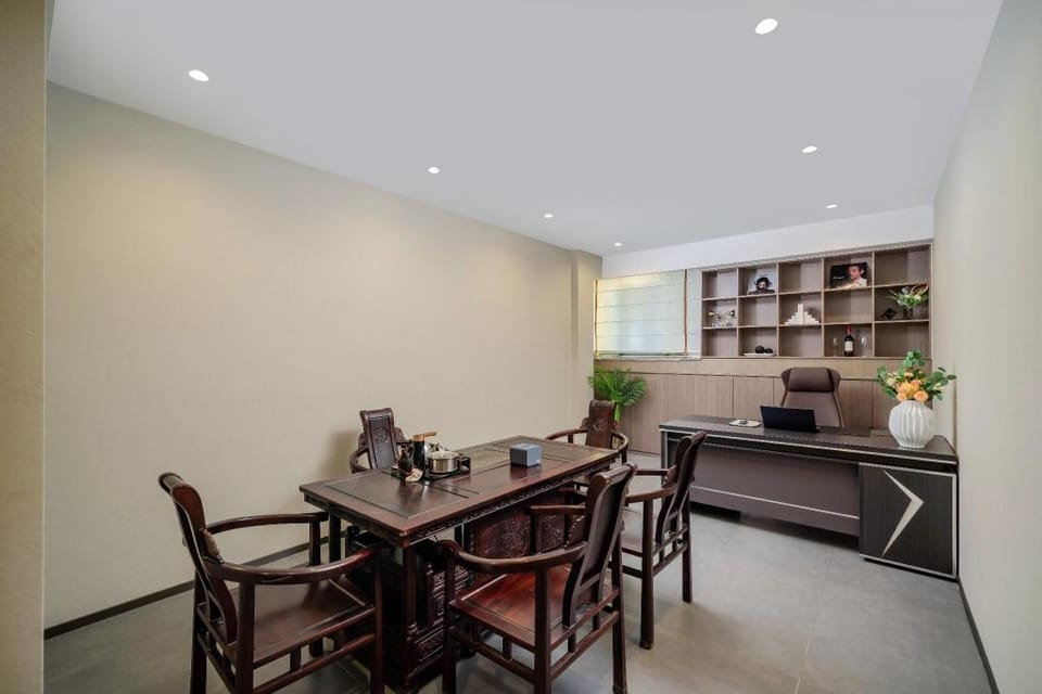 Yizhi Hotel - Guangzhou Zhujiang New Town Jinan University Hotel in Guangzhou
