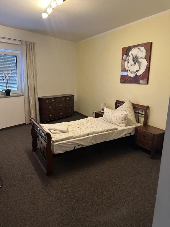 Pension „Zur Traube 2“ Hotel in North Rhine-Westphalia