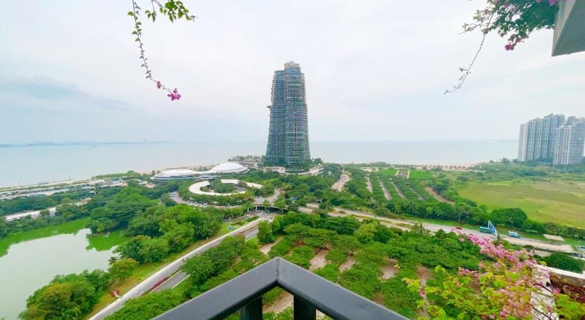 MONIC STAYCATION #RegaliaPark Starview Forest City Apartment in Johor