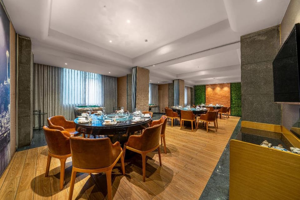 Shidai Tonghui Hotel -Longhu Times Tianjie Chongyi FuYi Hospital Branch Hotel in China