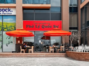 Eco Green Saigon - Free Gym & Netflix & Pool Apartment in Ho Chi Minh City