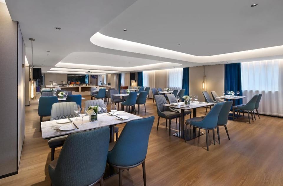 Jinglai Hotel·Selection - Shanghai Daning Lingshi Park Hotel in Shanghai