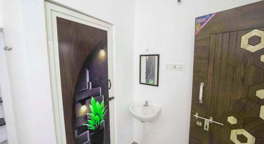 Sai Guest House Hotel in Tamil Nadu