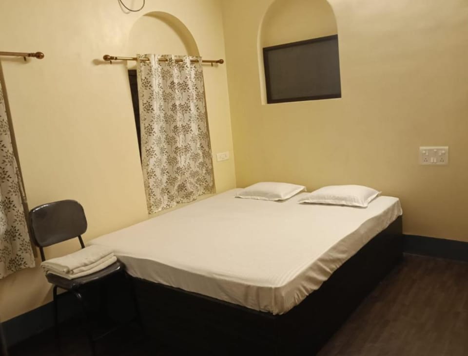 SHAW GUEST HOUSE Hotel in Kolkata