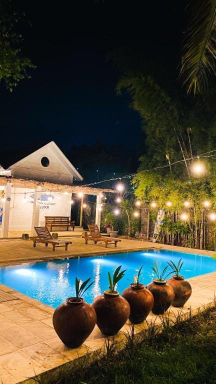 Pasir Putih Resort & Restaurant. Hotel in West Nusa Tenggara, Indonesia