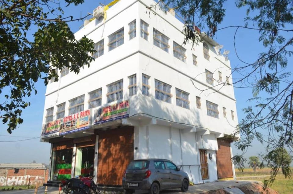 Goroomgo A.V Priya Rajgir Hotel in India