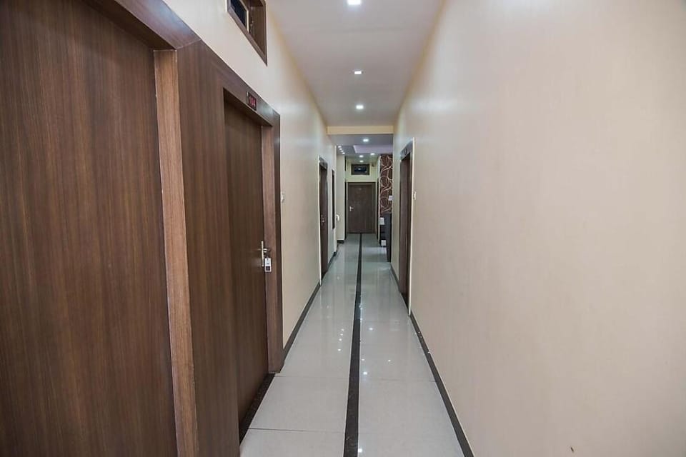 Hotel O Swarat Hotel in Uttar Pradesh