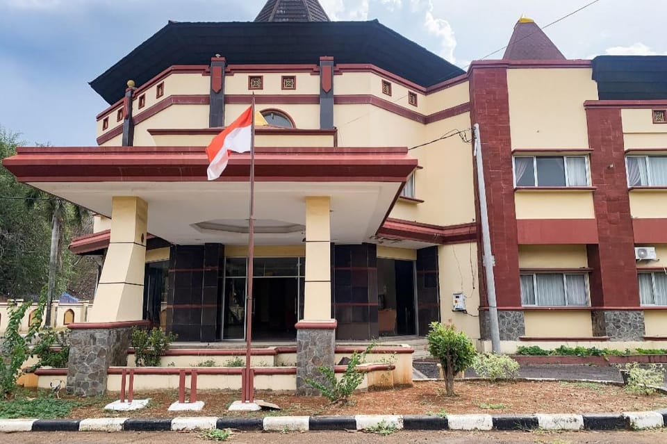 Hotel Mangku Putra Merak Mitra RedDoorz Hotel in Indonesia