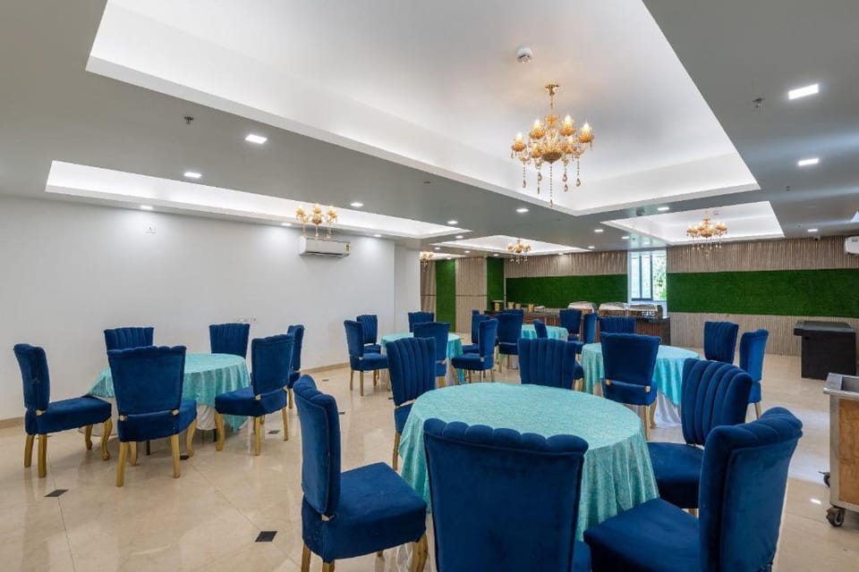 The sandalwood by Mavenco Hospitality Hotel in Gurugram