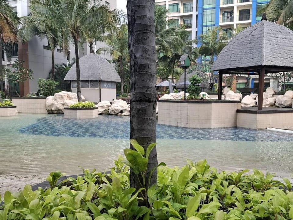 2BR-Apartment Hamptons Park Apartment in South Jakarta City
