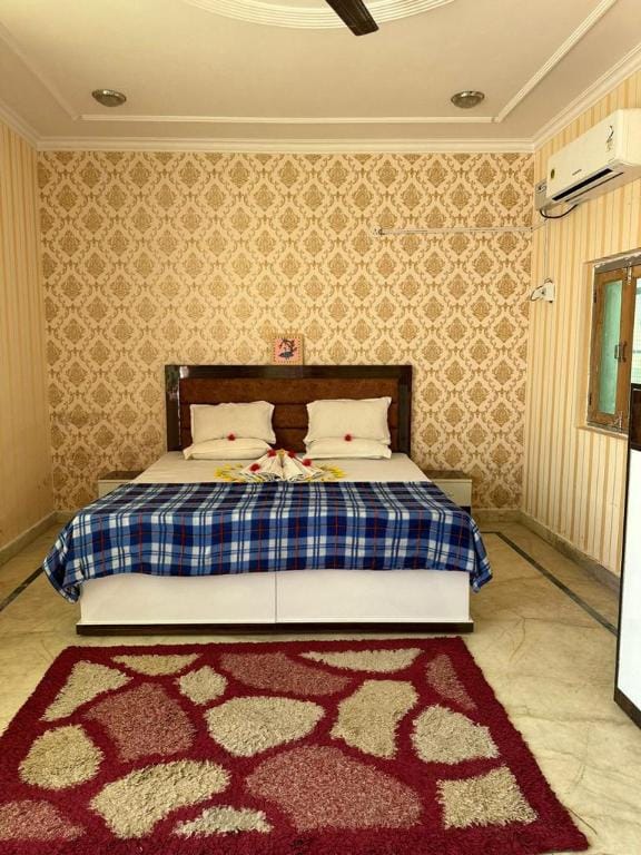 Divine Palace of Lord Krishna  Vrindavan Hotel in Uttar Pradesh