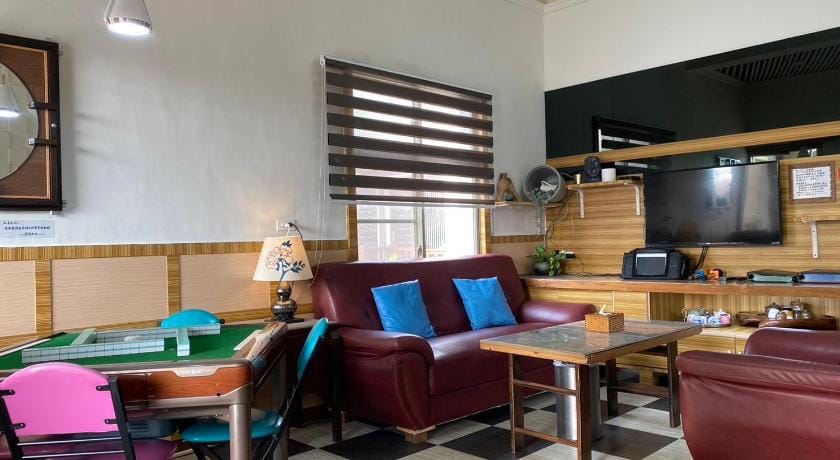 Sky Blue Sea B&B Hotel in Kaohsiung