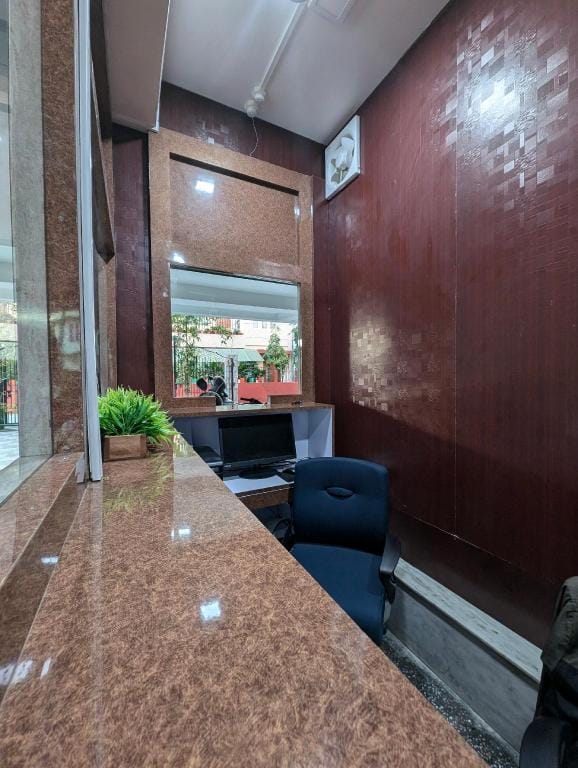 Woodland Guest House Hotel in India