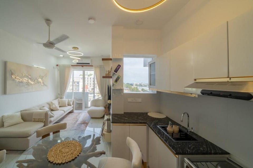 Gold Lavina -
A Luxury Sea View Apartment Apartment in Dehiwala-Mount Lavinia