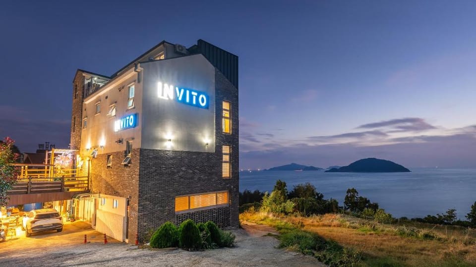 Geoje Inbito Pension Bed and Breakfast in South Korea