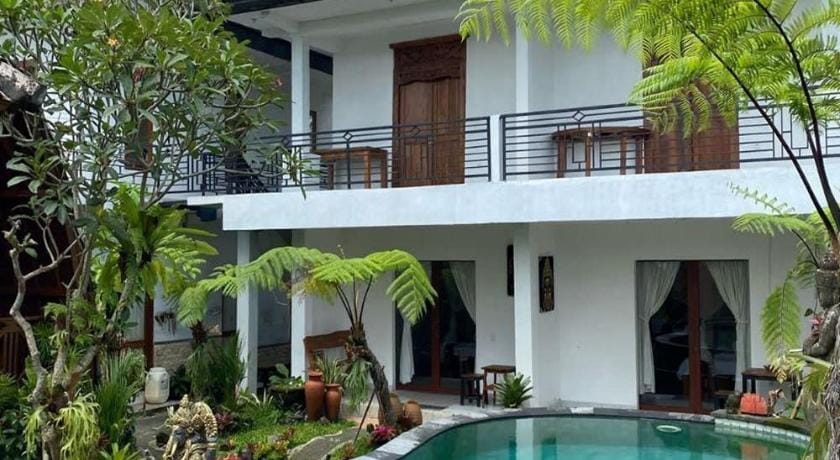 Budha House Ubud Hotel in Payangan