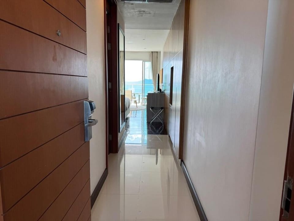 瑞享白沙滩酒店式公寓 Apartment in Pattaya City