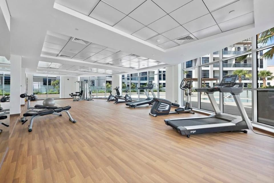 Silkhaus Unique Studio in Art Gardens | Pool & Gym Apartment in Dubai