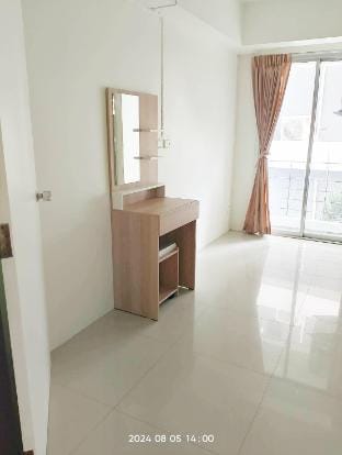 แม็กลีฟวิง Apartment in Bangkok