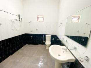 Hilltop Heaven - Privet Villa Apartment in Kandy