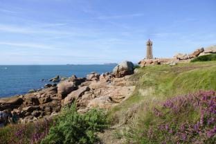 Cottage by Goelo Coast with Sea Views Vacation rental in Paimpol
