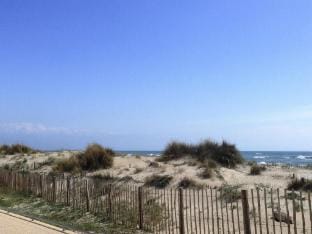 Chalet in Pomerols near Mediterranean Beaches Vacation rental in Marseillan