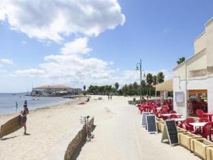 Chalet in Pomerols near Mediterranean Beaches Vacation rental in Marseillan