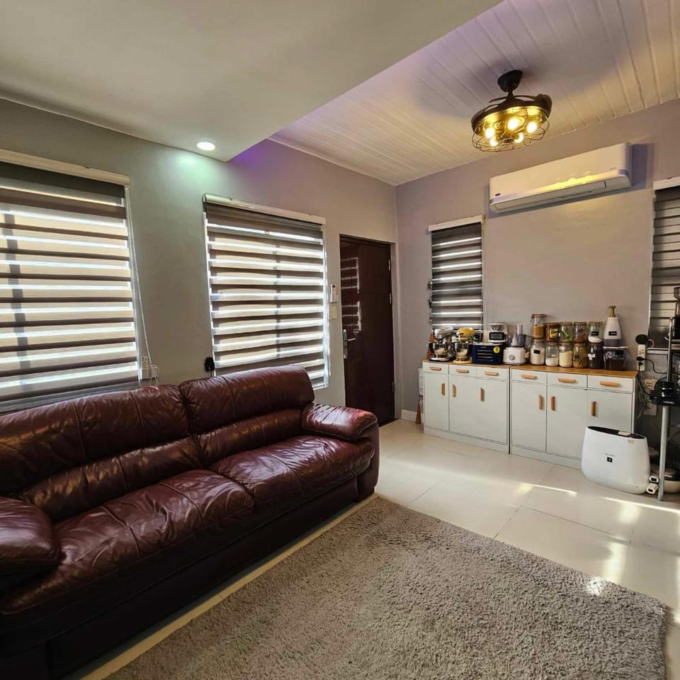 Transient Rooms near Davao Airport by Lemonique Vacation rental in Davao City