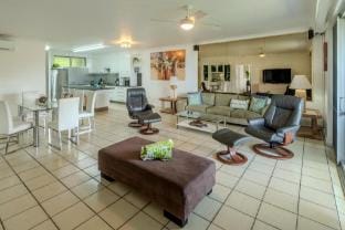 Poinciana 112 on Hamilton Island by HamoRent Apartment in Whitsundays
