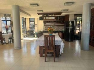 The PENTHOUSE (Spacious and modern cozy homestay ) Apartment in Baguio