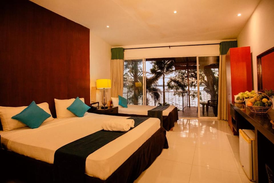 Lake Wind Resort Hotel in Southern Province