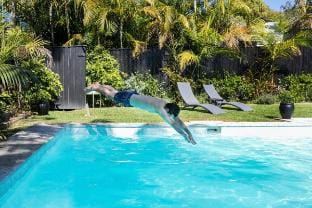 'The Governor II' - Designer Wonderland, Avalon. Vacation rental in Pittwater Council