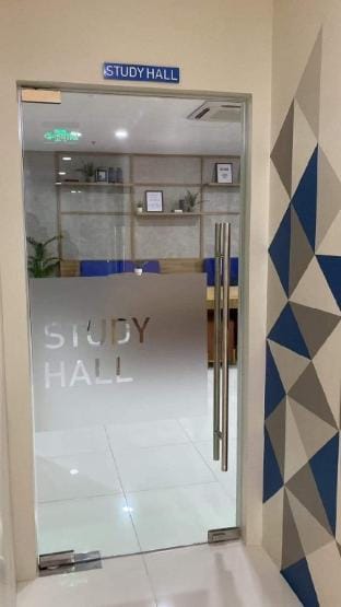 Vista Pointe 1BR near Ateneo, Miriam and UP Apartment in Marikina