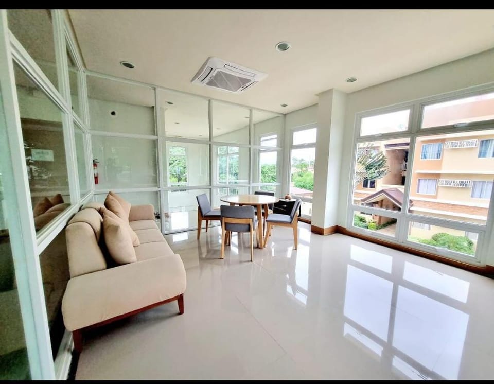 Cozy condo unit in Puerto Princesa Apartment in Puerto Princesa